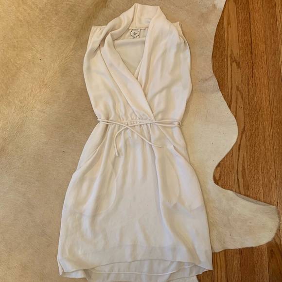 Wilfred Dress - Picture 1 of 2